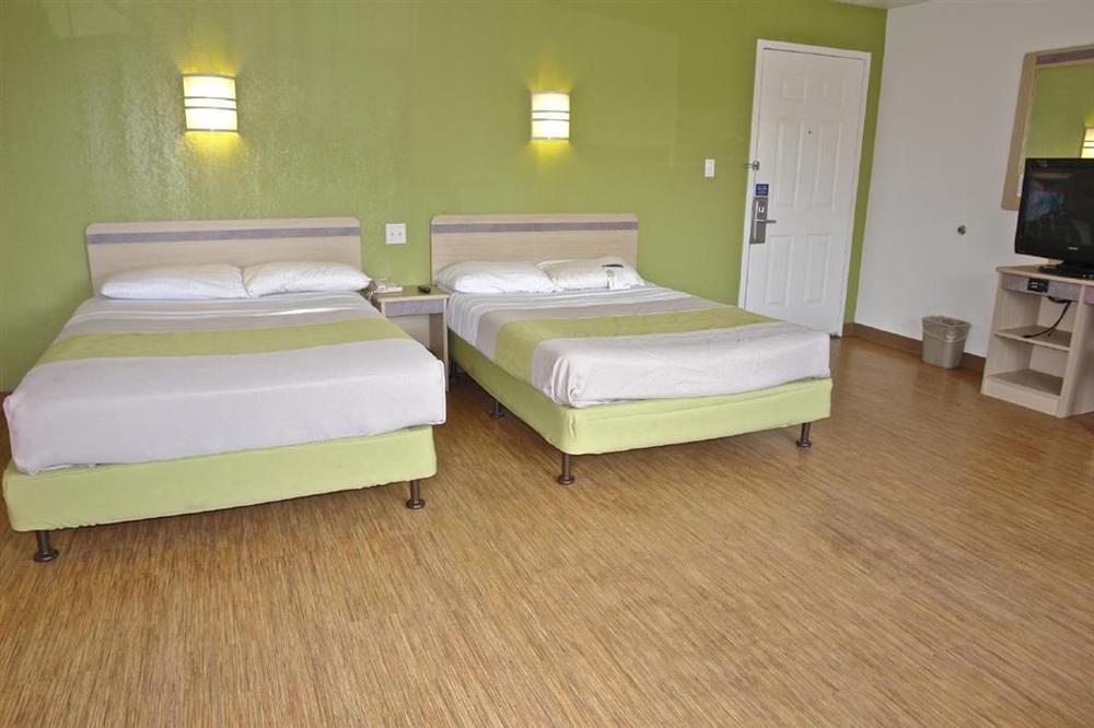 Motel 6 Milwaukee West - Brookfield Rom bilde