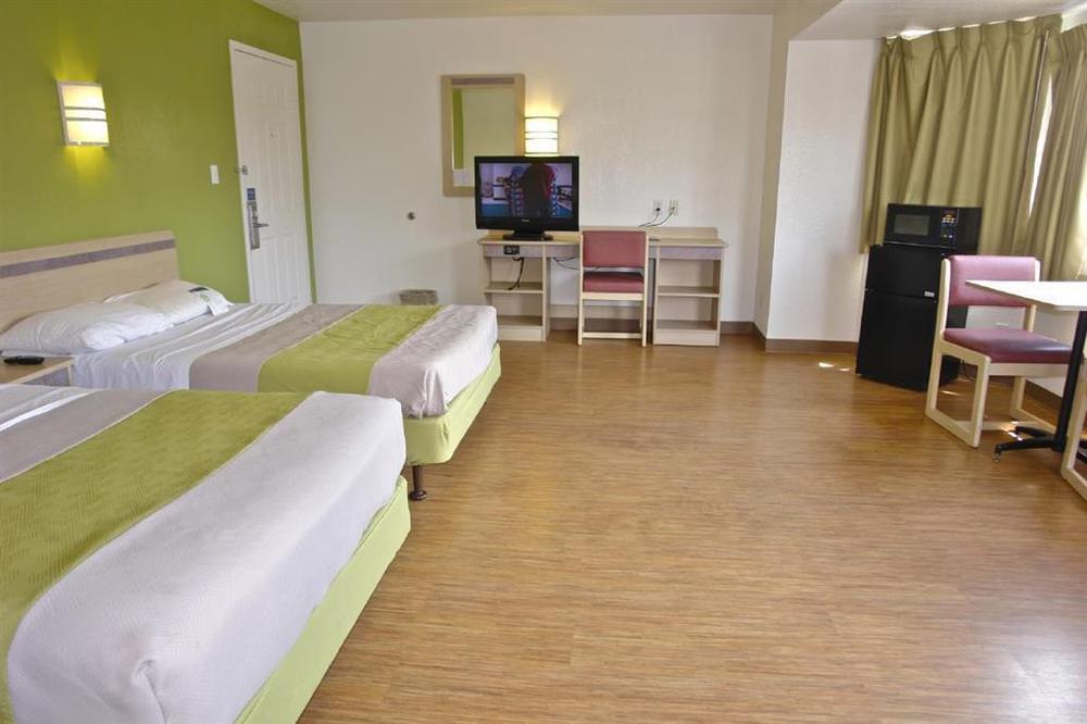 Motel 6 Milwaukee West - Brookfield Rom bilde